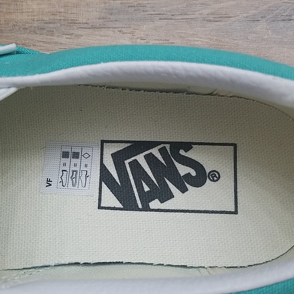 Van's classic slip on BRAND New - Picture 10 of 10